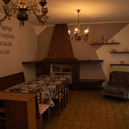 Da Zia Maria Casa Vacanze Monasterolo del Castello ภายนอก รูปภาพ